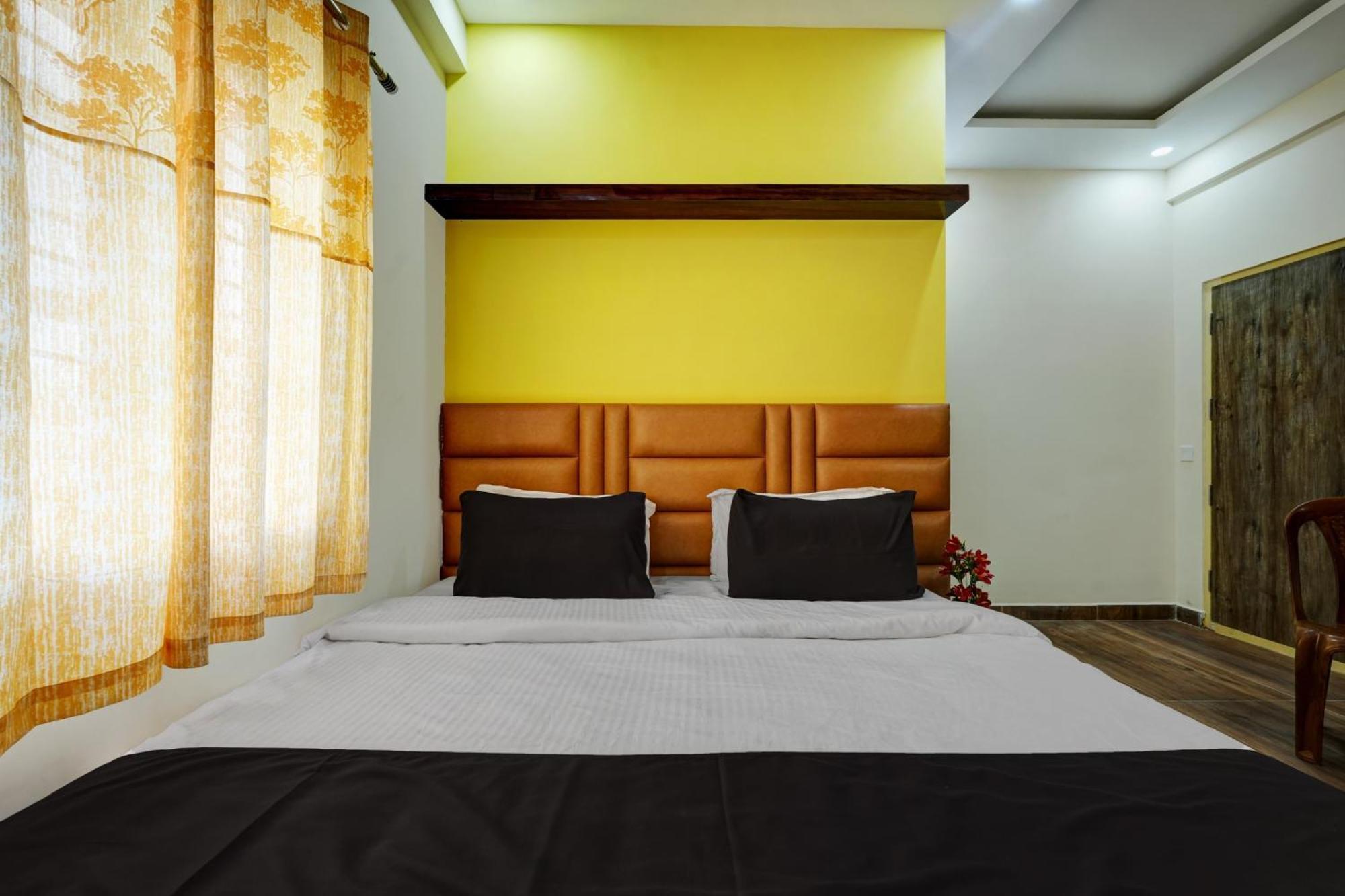 Collection O Utsav Grand Hotel Bangalore Exterior foto